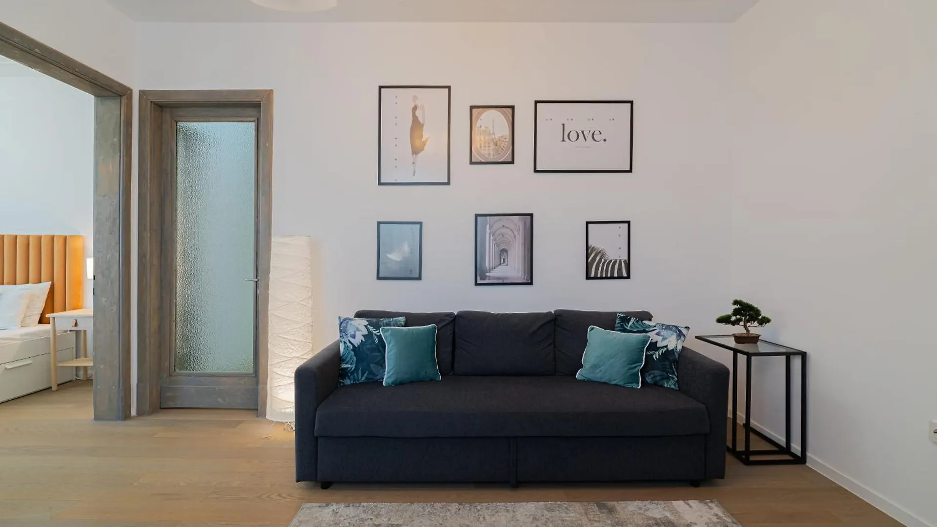 Charming 2Br Apartment, Steps To Romanian Athenae Bucareste Apartamento